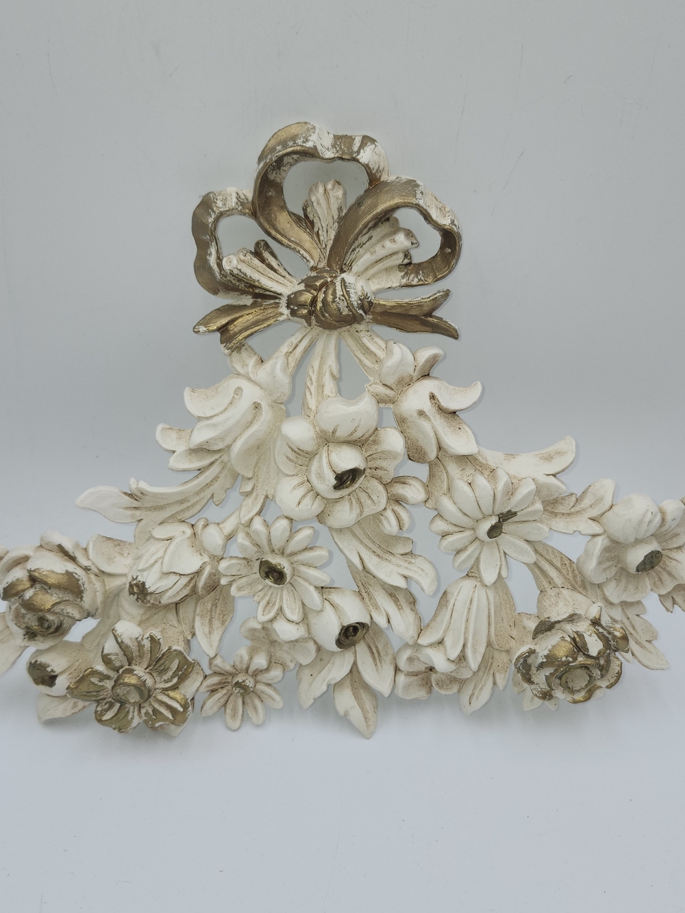 Vintage Italian Florentine Plaque Wall ARt Gold Gilt Euromarchi Flowers Pediment